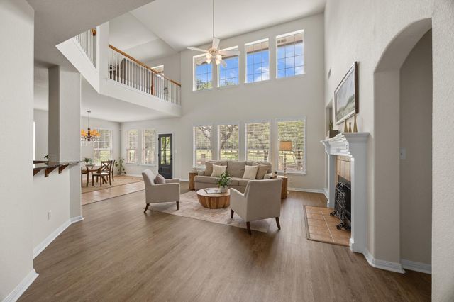 430 Champions DR, Georgetown, TX 78628