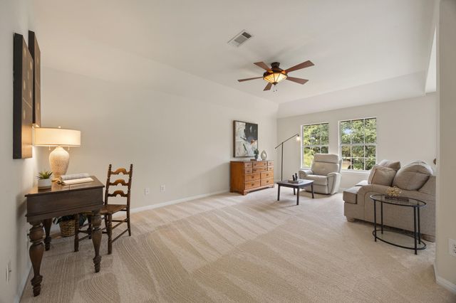 430 Champions DR, Georgetown, TX 78628