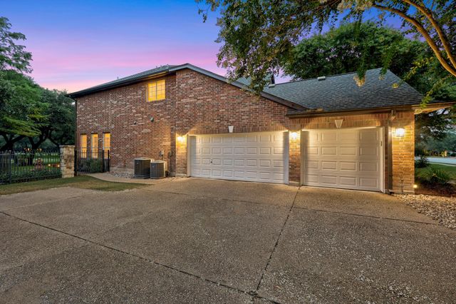 430 Champions DR, Georgetown, TX 78628