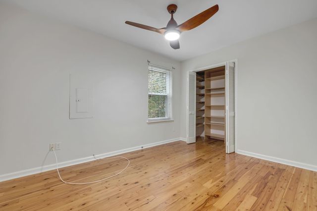 3900 ROYAL OAKS Court, Tallahassee, FL 32309