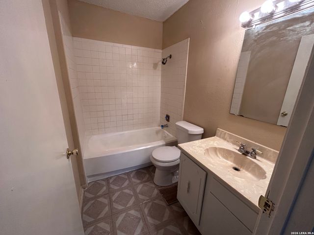 7809 Sarepto, San Antonio, TX 78239