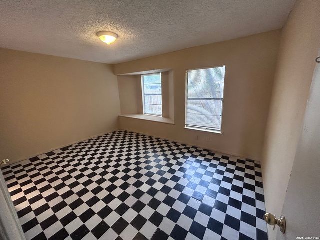 7809 Sarepto, San Antonio, TX 78239