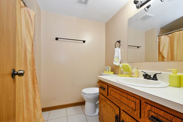 15712 Revere Court D, Oak Forest, IL 60452