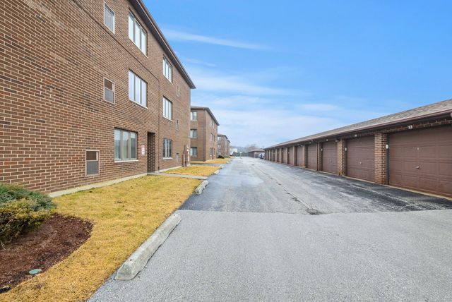 15712 Revere Court D, Oak Forest, IL 60452