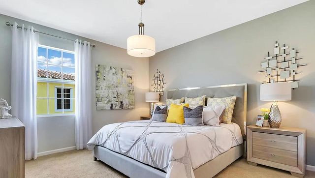 1027 NW 40th Terrace, Lauderhill, FL 33313