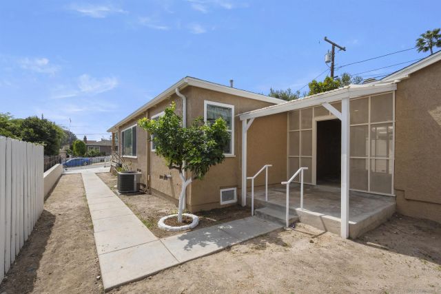 7936-38 Lansing Dr, Lemon Grove, CA 91945