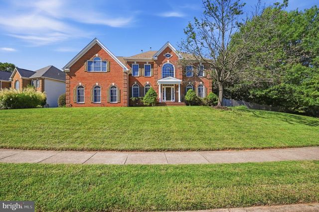 2402 STRYKER AVE, Vienna, VA 22181