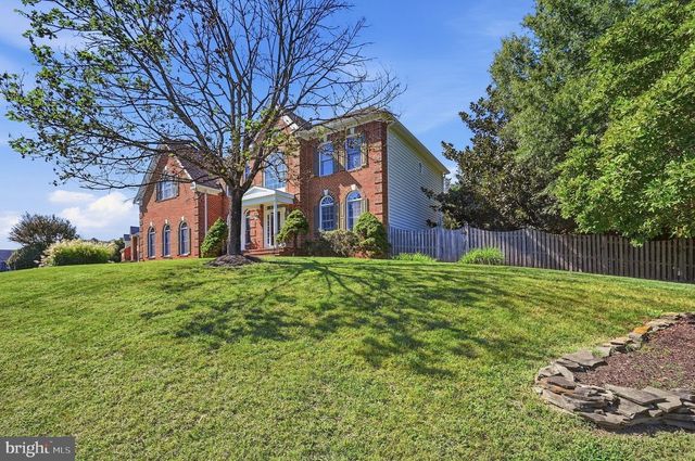 2402 STRYKER AVE, Vienna, VA 22181