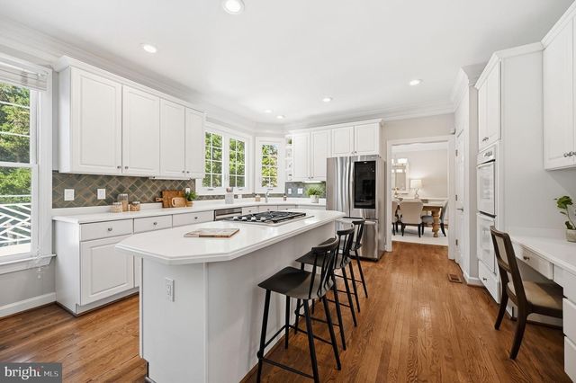 2402 STRYKER AVE, Vienna, VA 22181
