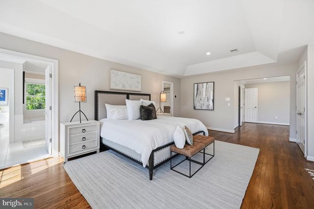 2402 STRYKER AVE, Vienna, VA 22181