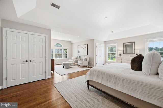 2402 STRYKER AVE, Vienna, VA 22181