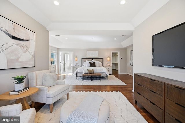 2402 STRYKER AVE, Vienna, VA 22181