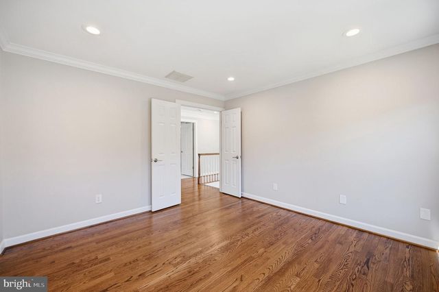 2402 STRYKER AVE, Vienna, VA 22181