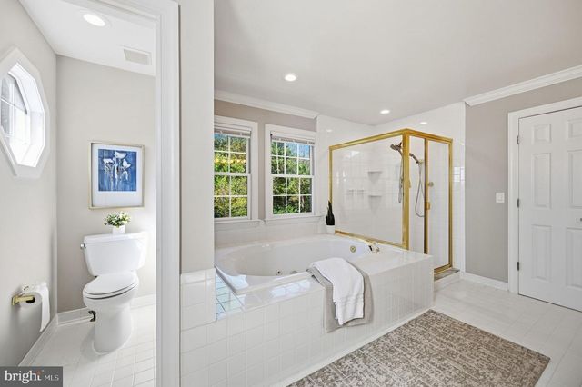 2402 STRYKER AVE, Vienna, VA 22181