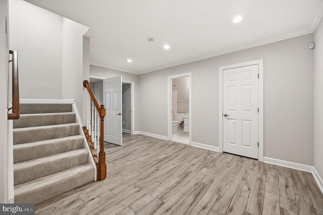 2402 STRYKER AVE, Vienna, VA 22181