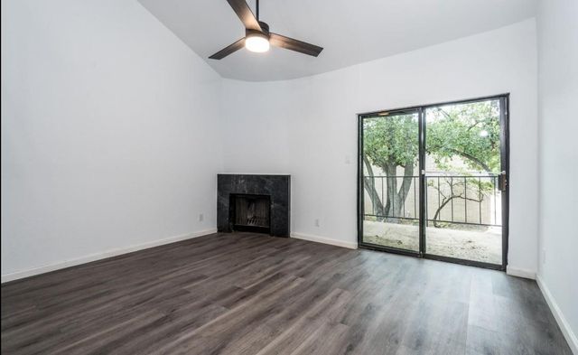 10811 Richmond Avenue 109, Houston, TX 77042