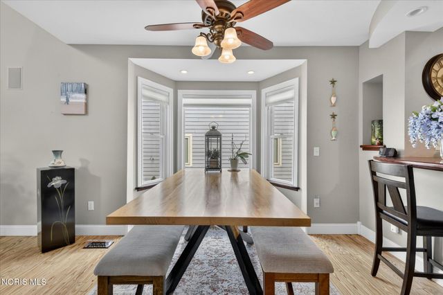 30 Edgewater Park, Toledo, OH 43611