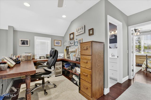 30 Edgewater Park, Toledo, OH 43611
