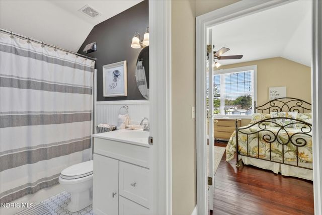 30 Edgewater Park, Toledo, OH 43611