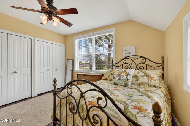 30 Edgewater Park, Toledo, OH 43611