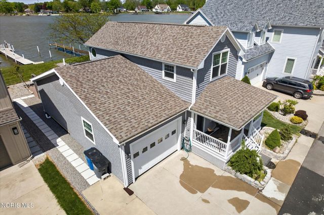 30 Edgewater Park, Toledo, OH 43611
