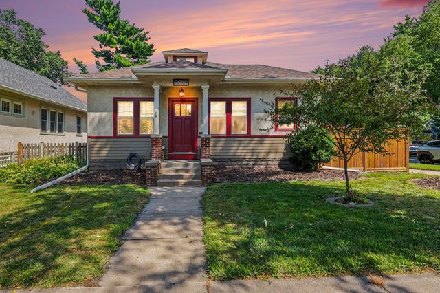 3957 44th Avenue S, Minneapolis, MN 55406