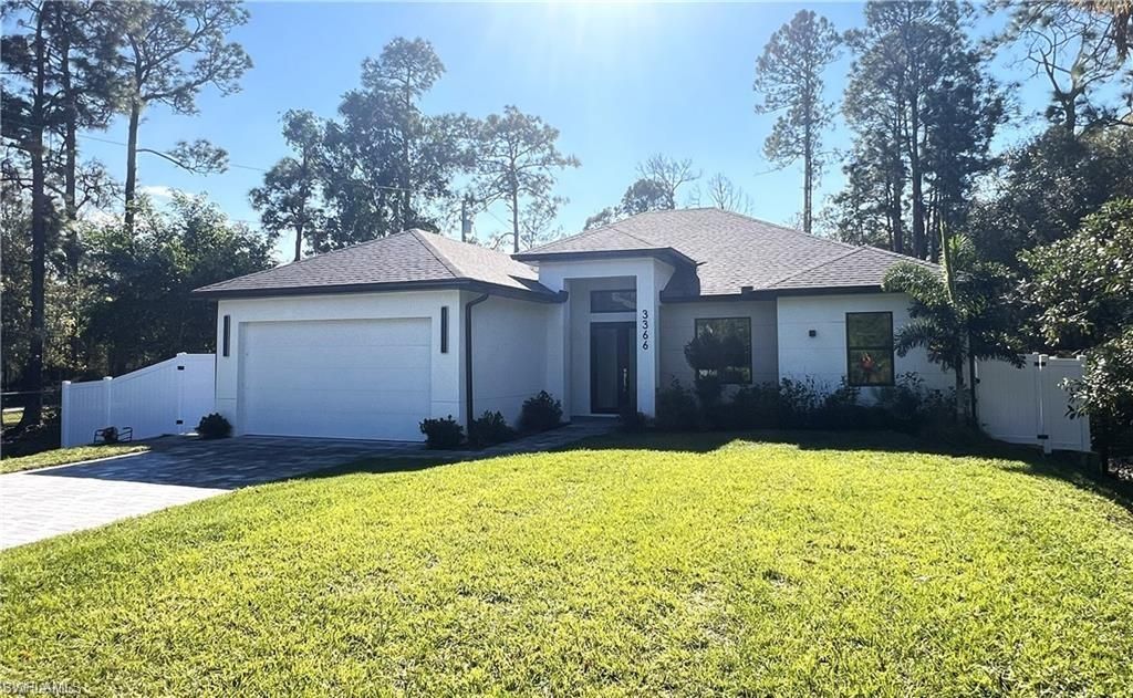 3366 72nd AVE NE, Naples, FL 34120