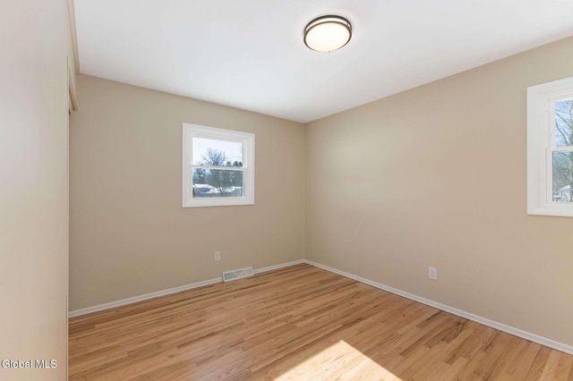 38 Greenridge Drive, Clifton Park, NY 12065