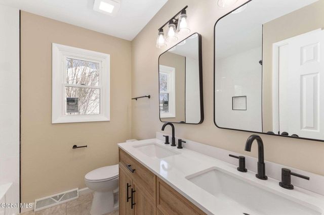 38 Greenridge Drive, Clifton Park, NY 12065