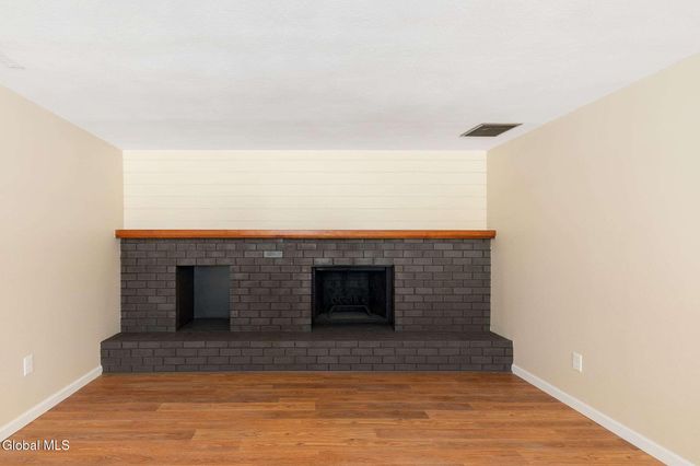 38 Greenridge Drive, Clifton Park, NY 12065