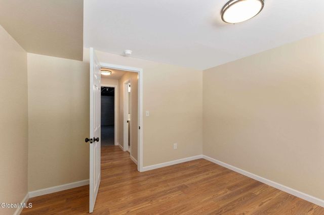 38 Greenridge Drive, Clifton Park, NY 12065