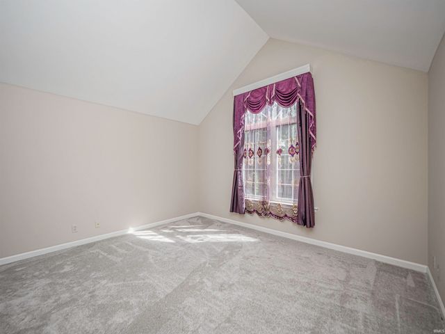 5621 Autumn Ridge Drive, Newburgh, IN 47630
