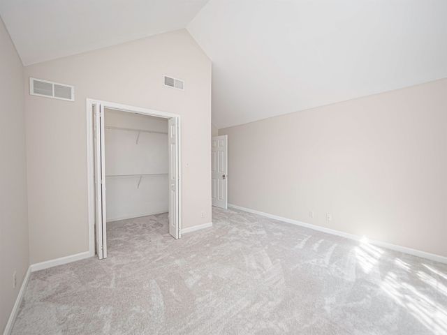 5621 Autumn Ridge Drive, Newburgh, IN 47630