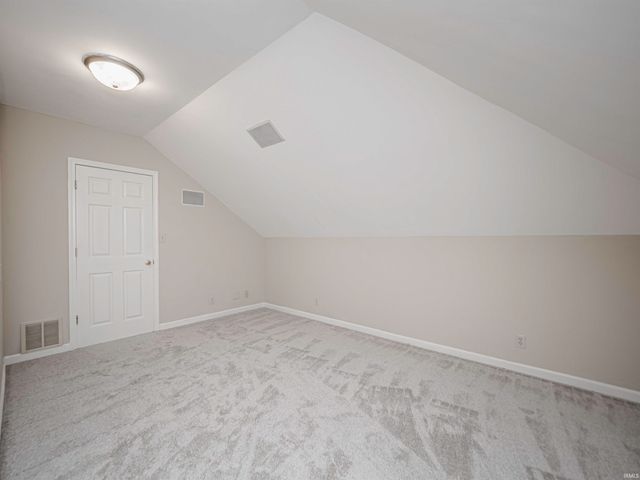 5621 Autumn Ridge Drive, Newburgh, IN 47630