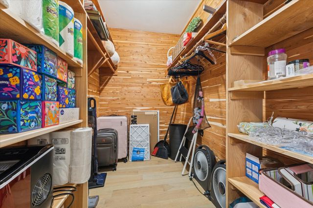 10607 Cranbrook Road, Houston, TX 77042