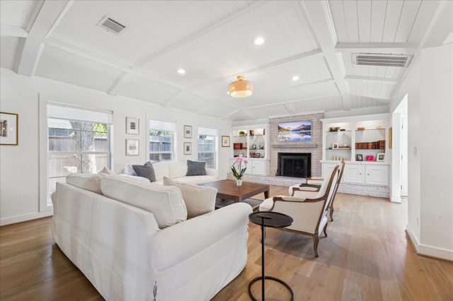 10607 Cranbrook Road, Houston, TX 77042