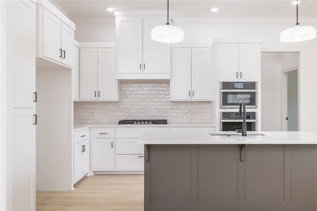 1448 N Pershing Street, Fayetteville, AR 72704
