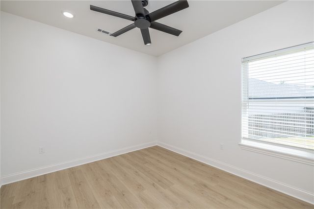 1448 N Pershing Street, Fayetteville, AR 72704