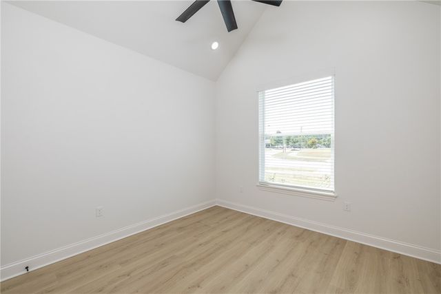 1448 N Pershing Street, Fayetteville, AR 72704