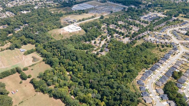 1448 N Pershing Street, Fayetteville, AR 72704
