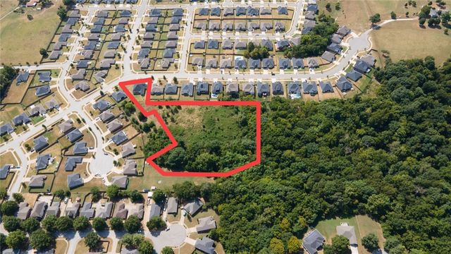 1448 N Pershing Street, Fayetteville, AR 72704