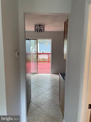 666 YORKSHIRE DR, Edgewood, MD 21040