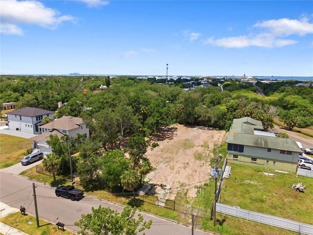 7105 S KISSIMMEE STREET, Tampa, FL 33616