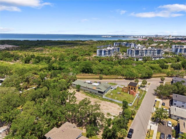 7105 S KISSIMMEE STREET, Tampa, FL 33616