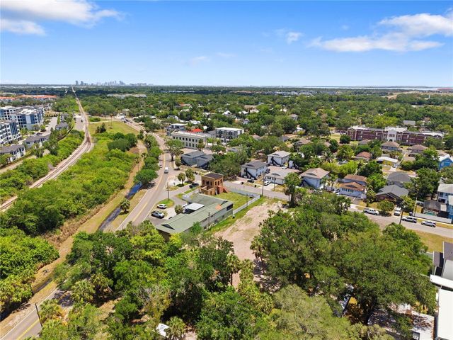7105 S KISSIMMEE STREET, Tampa, FL 33616