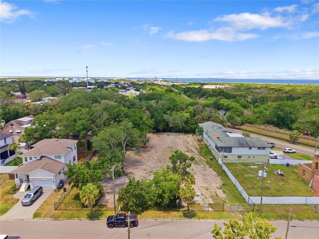 7105 S KISSIMMEE STREET, Tampa, FL 33616