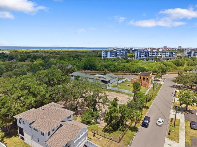 7105 S KISSIMMEE STREET, Tampa, FL 33616