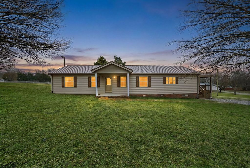 3105 Dalton Ln, Cookeville, TN 38501