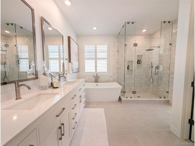 27878 E Clifton Pl, Aurora, CO 80016