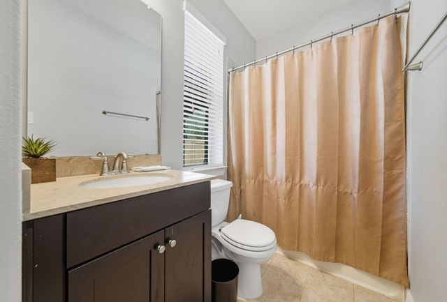 2435 Pamplona Lane, League City, TX 77573